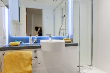 Superior Studio at Pavilion Point, 118-132 London Road, The Level, Brighton, BN14JH - Image 14